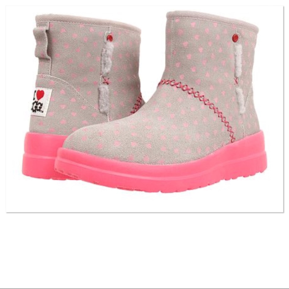 Ugg Heart Mini